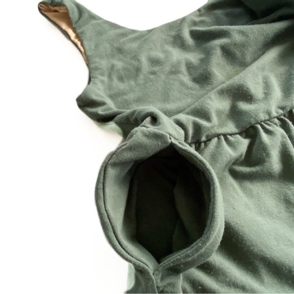 Size 5 activewear jumpsuit - Picture 4 of 4